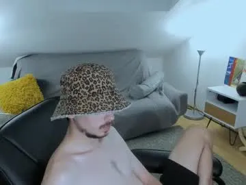 Freechat daimon_hall on Chaturbate