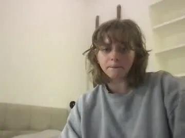 daisy_lately — GOAL: fuck dildo [271 tokens remaining] hello welcome #new #curvy #hairy #natural #cumshow