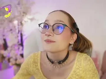 Freechat dalahiarushh on Chaturbate