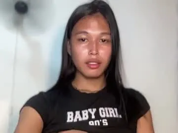 Offline darling_sweetheartxx on Chaturbate