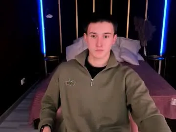 david__diamond — GOAL: nipple play [122 tokens remaining] Welcome to my room! #young #new #gay #pvt #master