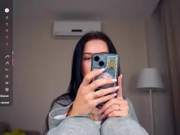 Freechat delanakimbral on Chaturbate