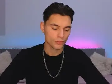 denlover — CUM SHOW  [2396 tokens remaining]