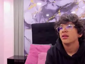 Freechat desire_ecstasy on Chaturbate