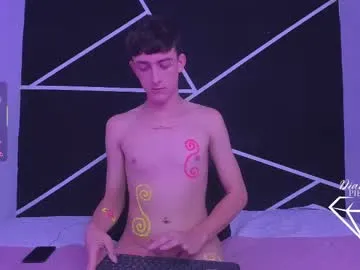 Freechat diamond_piarce on Chaturbate