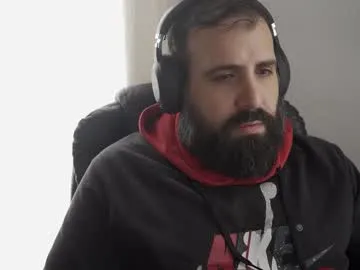 Freechat dicristalino on Chaturbate