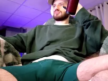 Freechat digbicknik on Chaturbate