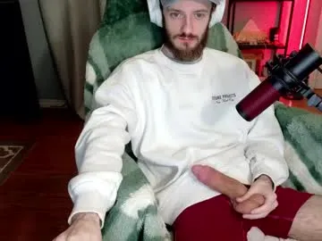 Freechat digbicknik on Chaturbate