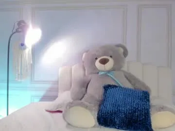 Freechat doll_meyleer22 on Chaturbate