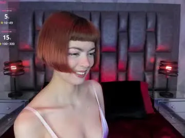 Offline dolyconor on Chaturbate