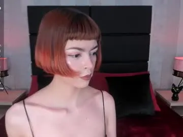 Offline dolyconor on Chaturbate