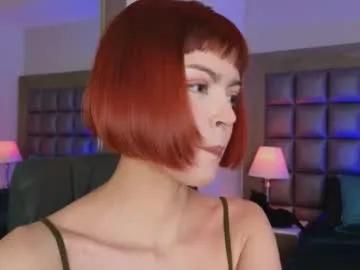 Offline dolyconor on Chaturbate