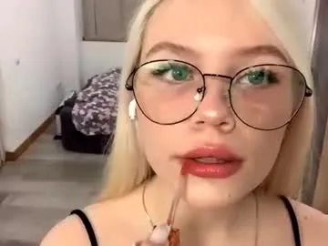 Freechat donnettakeblish on Chaturbate