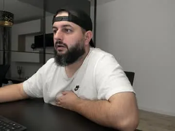 dravenpeak — Where Silence Holds Power #master #alpha #hairy #uncut #feet [1200 tokens remaining]