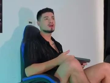 Freechat edwardross_ on Chaturbate