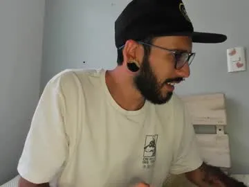 Freechat eithan_rune on Chaturbate