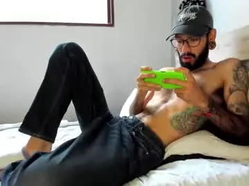 Freechat eithan_rune on Chaturbate