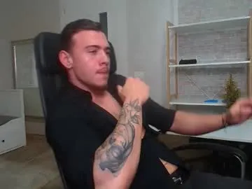 Freechat elijahthorne on Chaturbate