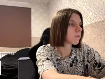 elinhelser — G: show underboob  Hi guys! I'm here #new my name is Elisa, I'm #18  #shy #teen #young  [139 tokens remaining]