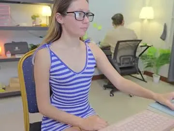 ellcrys on Chaturbate