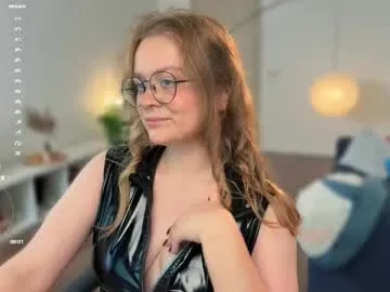 Freechat emilyforelsket on Chaturbate
