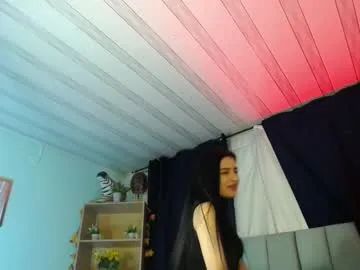 Freechat emilyy05_ on Chaturbate