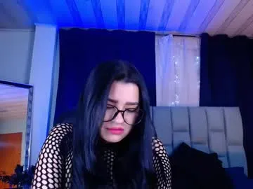 Freechat emilyy05_ on Chaturbate
