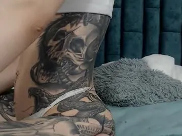 emma_foxi — GOAL: Sexy dance [136 tokens remaining] Welcome to my room! #skinny #18 #squirt #deepthroat #new