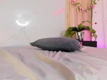 emmaclark_1 on Chaturbate 