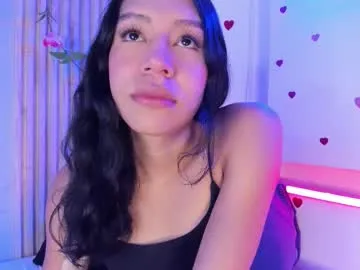 emmaclark_1 on Chaturbate 