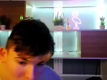 Freechat fose_di on Chaturbate