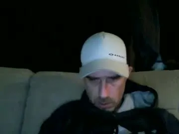 Freechat fouraide42 on Chaturbate