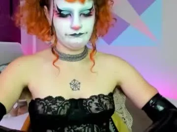 Freechat friskyflowers on Chaturbate