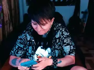 Freechat ftmblueyes on Chaturbate