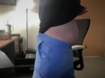 Offline fuckadilf on Chaturbate