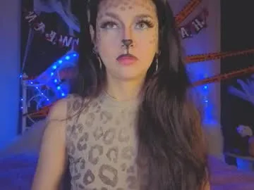 funny_whotsss — GOAL: melt ice on my body IM SO HOT  [137 tokens remaining] Welcome to my room! #skinny #halloween  #daddysgirl #feet #18