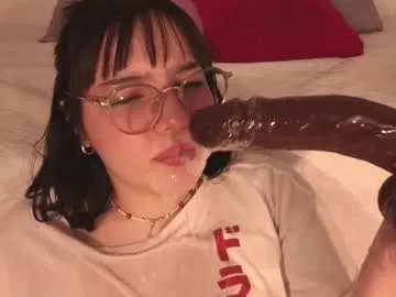 gaby99_ — gag dildo x 10seg [38 tokens left] #saliva #deepthroat #messy #lovense #curvy