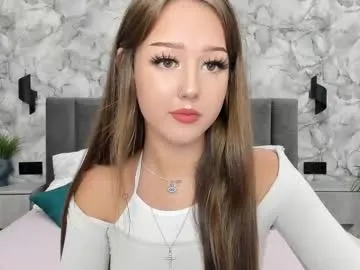 go0d_grl — hand bra #new #18 #teen #cute # [108 tokens remaining]