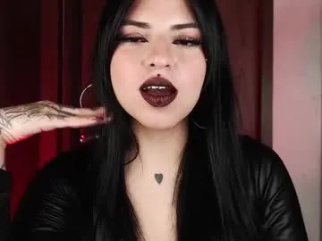 Offline heatherdemonzx_ on Chaturbate