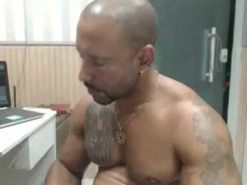 hebertgomes on Chaturbate