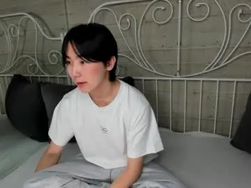 Chaturbate heejinwang is Freechat heejinwang — GOAL: get naked asian twink  #twink #femboy #18 #asian #gay