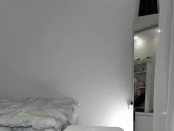 Freechat hi_popsy on Chaturbate