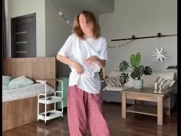 holydori — yo men, my puss is fresh trimmed now! pubic hair tease on goal  this fucking thumbs up...it seems like it's a daily challenge :'--)  #hairy #nonude #hairyarmpits #trimmed #feet [0 tokens remaining]