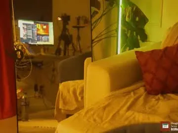 horneyjozy —    , '              - Goal: Thank ya all  #naked #new #pussy #petite #lush  [200 tokens left] #petite #brunette #lovense #young #pinknipples