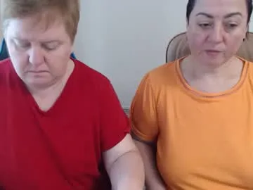 Freechat hotfiremommy on Chaturbate