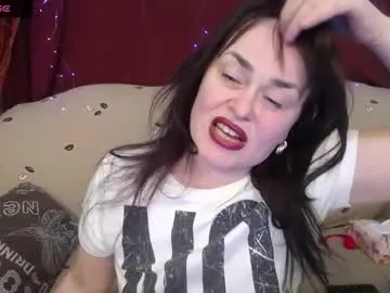 hotzlata — Hotzlata's room #lovense #lush #milf #squirt #anal #shaved #dildo #natural #bigass