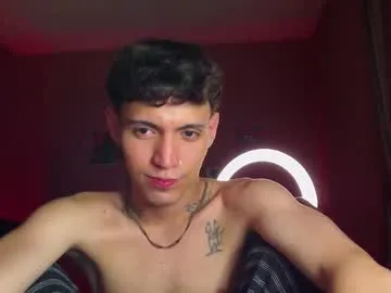 Freechat hunter_jagg on Chaturbate