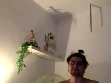 Offline idkwhattowatch on Chaturbate