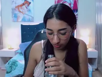 Freechat inocent_luna on Chaturbate