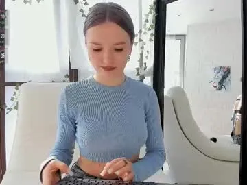 Freechat isabellatorrance on Chaturbate